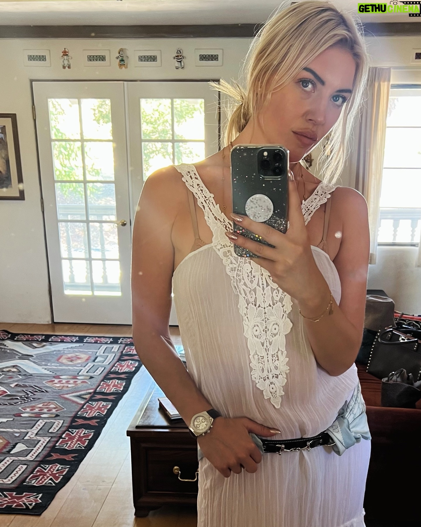 Polina Goudieva - 205 Likes - Not a country girl but waking up and falling asleep stargazing on a 7000 acre rancho has it’s x 🤍 #pasorobles