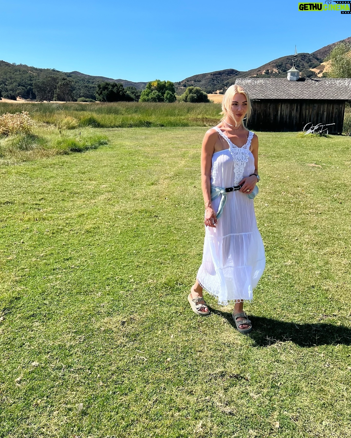 Polina Goudieva - 205 Likes - Not a country girl but waking up and falling asleep stargazing on a 7000 acre rancho has it’s x 🤍 #pasorobles