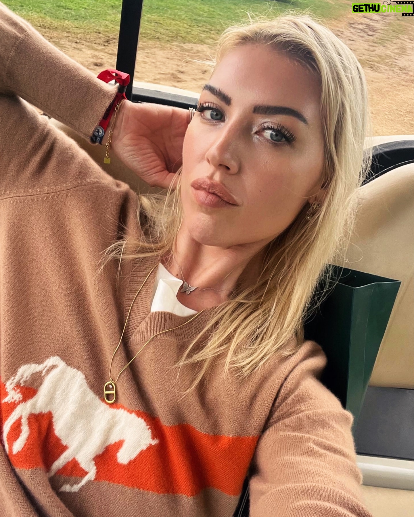 Polina Goudieva - 265 Likes - Last weekend of the summer. Thanx to all my incredible friends 💫❤️