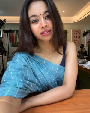 Pooja Shanka Instagram - Just another random day at shoot ✨🦋

#shootday