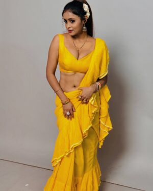 Priyanka Chaurasia Instagram - A burst of colors that reflect my vibrant soul.💛💛
#SareeDrapes #DrapingStyle #SareePoses #SareeFlow #SareeMagic #SareeStories #DrapedInSaree #SareeSwirl #SareeGoddess #SareeDrapingGoals #SareeInspo #SareeGlam #SareeClass #SareeStyling #SareeElegance #SareePerfection #SareeExperiment #SareeGaze #SareeArtistry #SareeExpression #piikuuuu