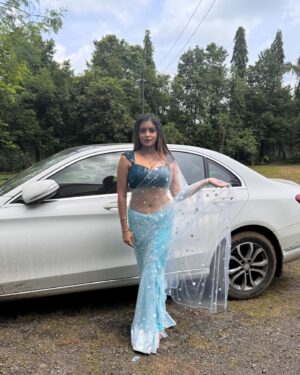 Priyanka Chaurasia Instagram - Glowing IN Glamorous BLUE🩵💙
##blue #love #nature #photography #sky #art #green #red #instagood #beautiful #sea #photooftheday #summer #white #black #instagram #beach #travel #photo #like #clouds #fashion #sun #picoftheday #sunset #follow #beauty #water #piikuuuu