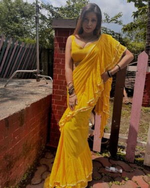 Priyanka Chaurasia Instagram - A burst of colors that reflect my vibrant soul.💛💛
#SareeDrapes #DrapingStyle #SareePoses #SareeFlow #SareeMagic #SareeStories #DrapedInSaree #SareeSwirl #SareeGoddess #SareeDrapingGoals #SareeInspo #SareeGlam #SareeClass #SareeStyling #SareeElegance #SareePerfection #SareeExperiment #SareeGaze #SareeArtistry #SareeExpression #piikuuuu