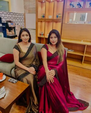 Priyanka Chaurasia Instagram - #saree#sareelove#fashion#sareefashion#sarees#indianwear#trending#like#share#follow#viral#viralpost#beautiful#cute#friends#friendship#friendshipgoals#india#silk#bollywood#photooftheday#instaphoto#instagram#instagood#instalike#insta#loveyourself#lovequotes