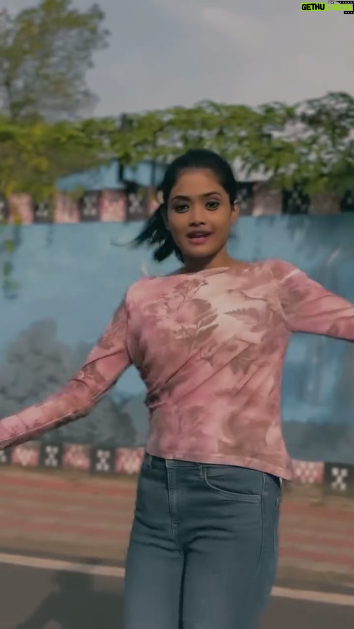 Priyanka Sanam - 31.8K Likes - 🫶🏻🫣🫶🏻 #priyankasanam
#odia #odiareels #odiasong #odiafood #odiamuser #odiatrending #dance #reels #reelsinstagram #reelsvideo #reelsvideo #reelsindia