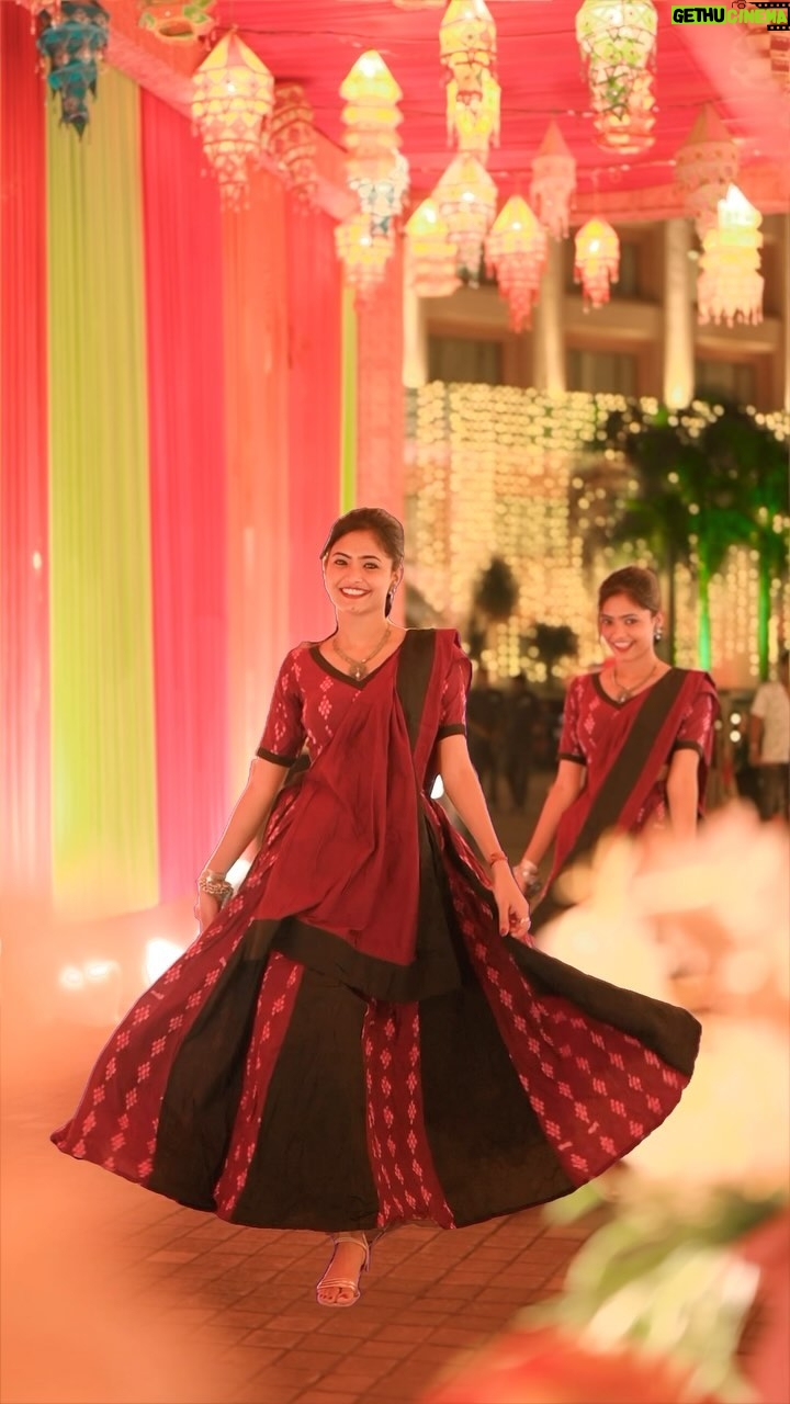 Priyanka Sanam - 76.5K Likes - Turuuu turuuuu…
#priyankasanam
📸- @snehasisojha
#odisha #odia #reelsindia #odiareels #trendingreels #reels #grwm #trend #garbanight #dashera #durgapuja #durgapujo #bhubaneswar