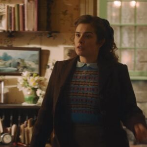 Rachel Shenton Instagram - Series 5 starts tonight @9 … Who’s watching? 🐖 🐴 🐄 🐑 
.
#acgas #darrowby #yorkshire #season5