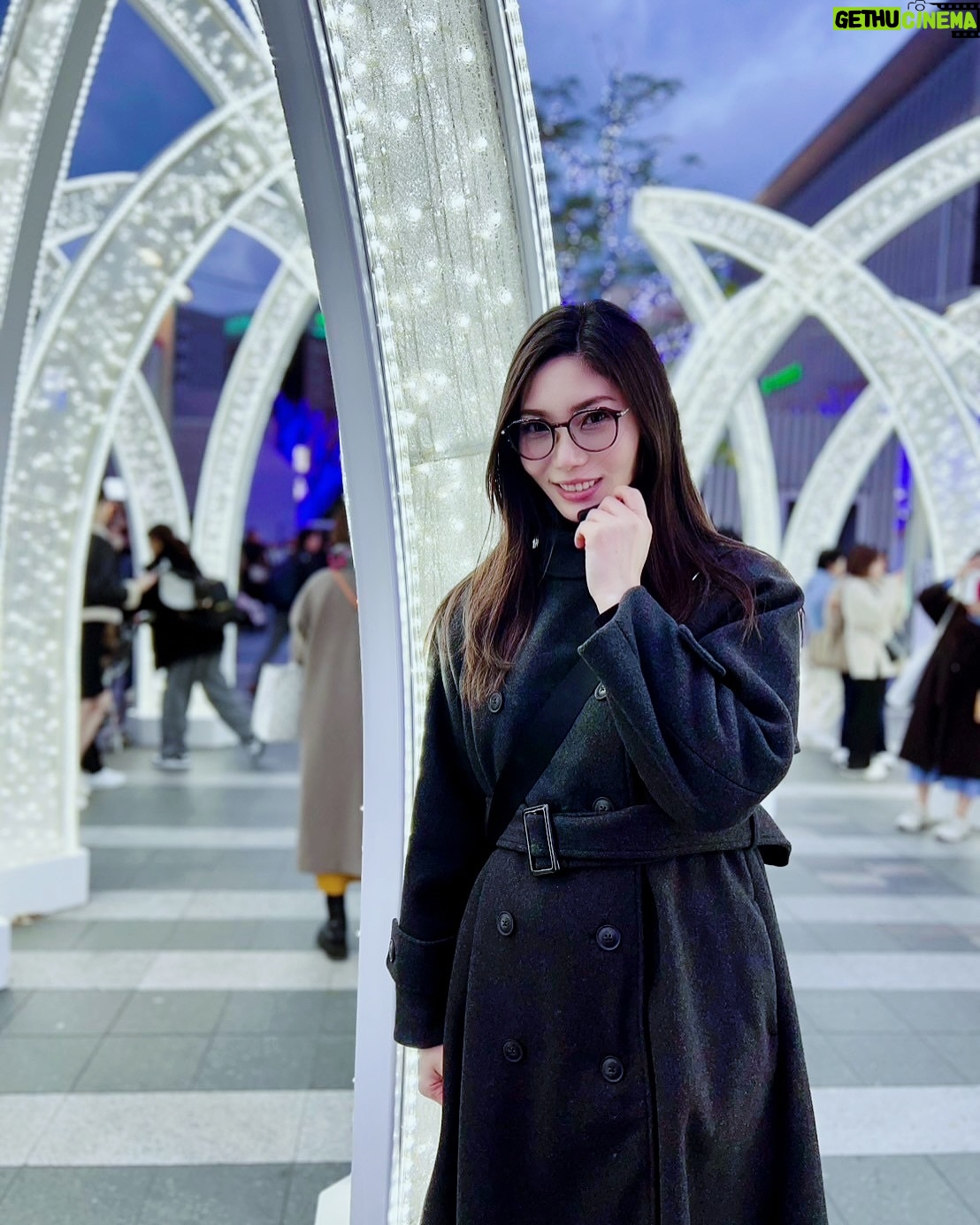 Raychell - 3.1K Likes - Christmas Market in HAKATA🎄🎅✨
#rastour_pandemonium #福岡 #christmasmarket #クリスマス #博多 #Raychell #ちぇるすた