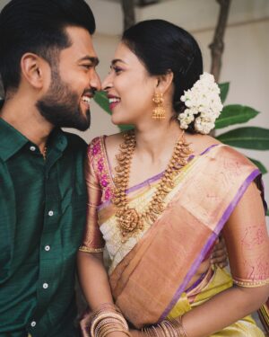 Rebecca Roy Instagram - Wishing you a joyous Diwali 🪔! From our family to yours! 🥰 Let's spread love and positivity together, today and always!

#diwali #2024 #love #happiness #positivity