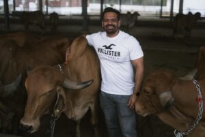 Ritu Rathee Instagram - Big Reveal on 9th April… 2 days to go… Launching our A2 Gir Cow Desi Ghee brand. Big Reveal …butterflies are setting in. #FlyingBeast #A2Ghee #GirCowGhee
