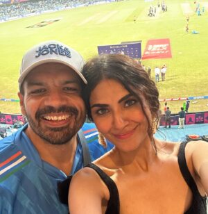 Ritu Rathee Instagram - Semifinal……IndvNz….Aaj to cha gaye….. India India 🇮🇳 

#pilotvlogger #pilotmother