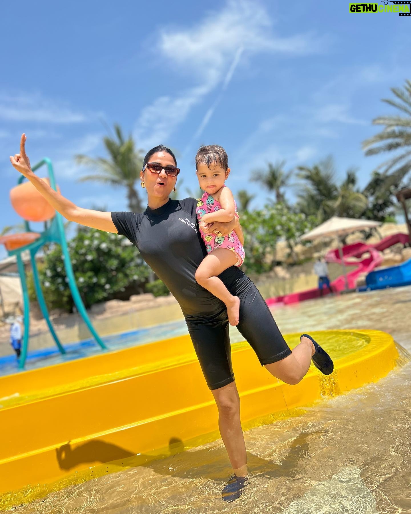 Ritu Rathee - 395.1K Likes - Ab wo umar hai jab, apne parents and bacho ki Khushi mein hi maje hai…..
#pilotvlogger #pilotmother👩🏻✈️❤️✈️ #visitdubai