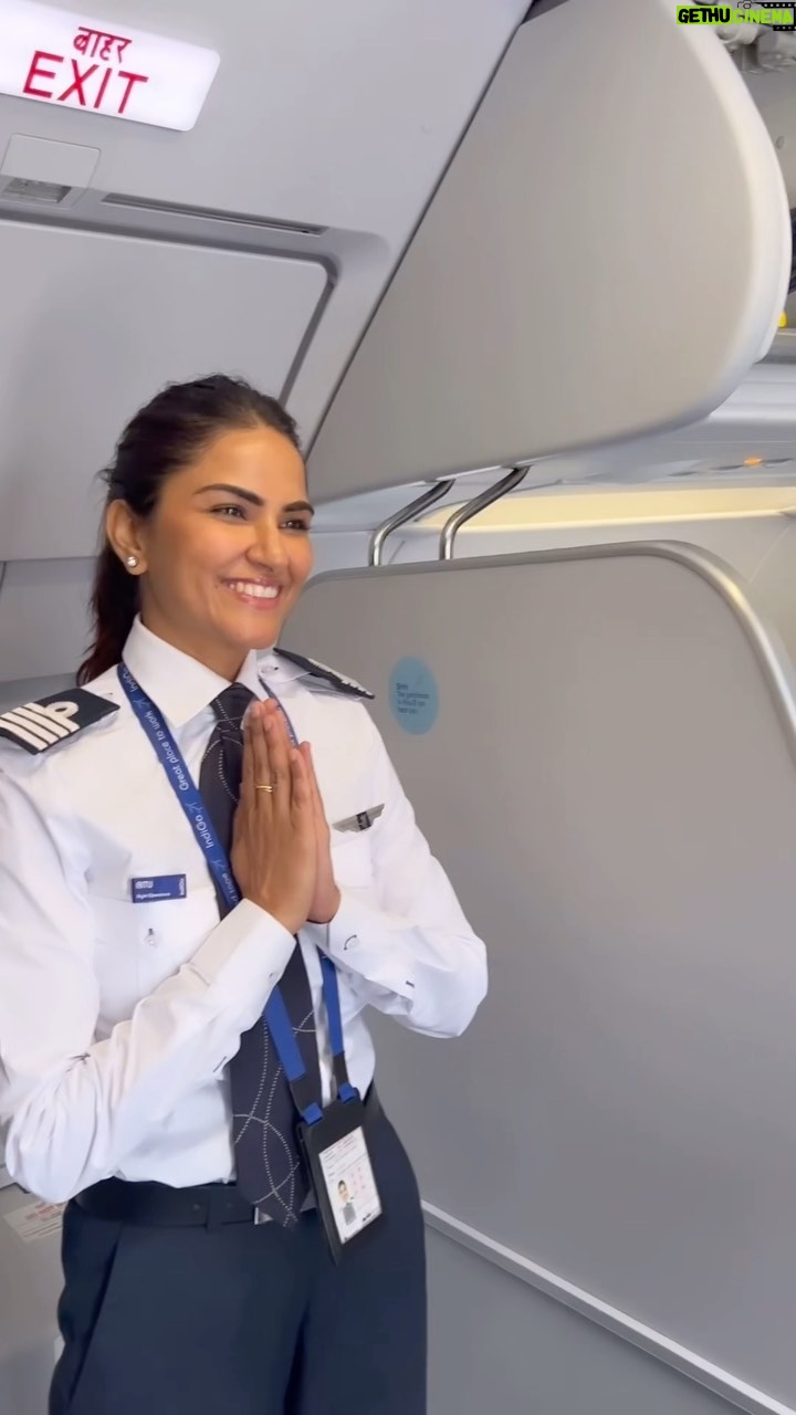 Ritu Rathee - 1.6 Million Likes - Ram Ram Sarane….
#pilotvlogger #pilotmother👩🏻✈️❤️✈️ #flyingbeast