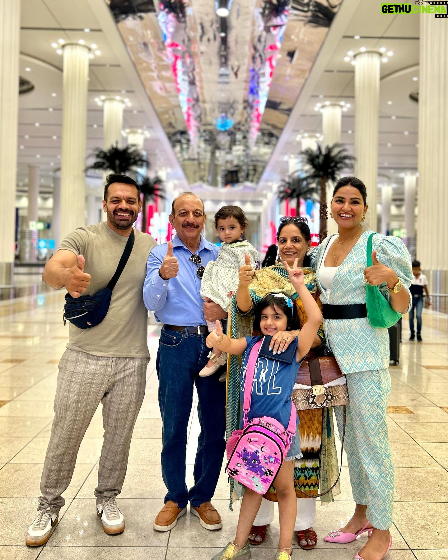 Ritu Rathee - 276K Likes - Great Success!
An amazing family trip starts today.
Live….. to fulfill your parents dreams.
Outfit: @ikichic_official
#pilotvlogger #pilotmother