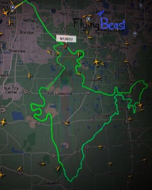 Ritu Rathee Instagram - We created History.
Largest map of Bharat. Flew for almost 3 hrs to create a 350km , longest map of our country.
.
Thanks to everyone for your support and belief. 
.
Apne desh ko Aasman mein le jaane ka chota sa prayaas safal raha.
.
#AasmanMeinBharat #JaiHind #HappyRepublicDay