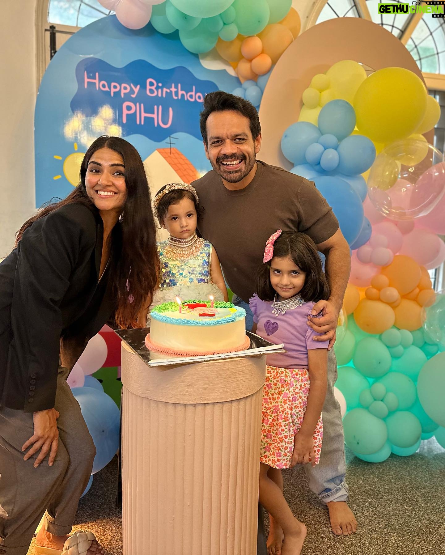 Ritu Rathee - 473.9K Likes - Happy Birthday to our Princess …
.
Papa ka Golu… Mumma ki Jaan
#HappyBirthday