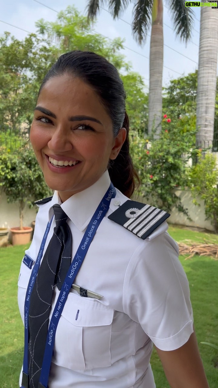 Ritu Rathee - 382.9K Likes - Meri Uniform….:.🤗