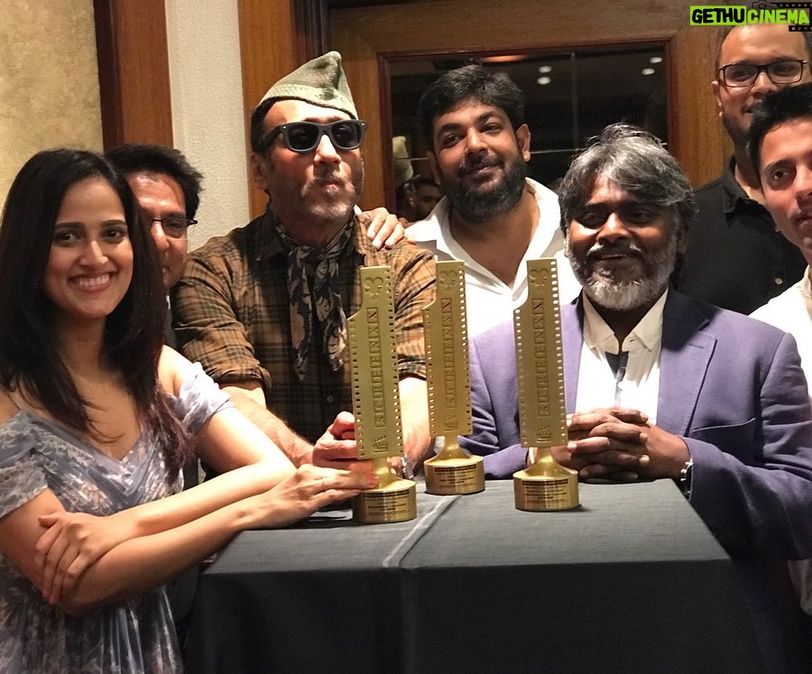Rucha Inamdar - 5.7K Likes - All these months, I received thousands of heartfelt messages, from people all across the globe for the connect they felt with "Avni" from Criminal Justice.
This love towards my performance, got a formal recognition last night with SCREENXX 2019 award for Best Popular Actor in a Supporting Role
Criminal Justice won 4 awards
Jackie dada @apnabhidu , Debu da @dibyenduofficial ,
Pankaj Tripathi jee in the male category and me in the female category.
Thank you ScreenXX for acknowledging the heart n soul I put in, to get Avni to life.
And a Biggg Thank you to all those
who have been a part of this journey.
#criminaljustice #applauseentertainment #hotstar #bbc #ruchainamdar #grateful #humbled #tigmanshudhulia #vishalfuria