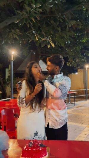 Rutuja Jadhav Instagram - AnniversarY CelebratioN 🎉 🥂