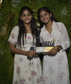 Sachana Namidass Instagram - Maharaja movie fame Sachana @sachana_official_ Awarded as SENSATIONAL CHILD ARTIST OF THE YEAR 2024 at Fab Star Iconic Awards 4th Edition 

@fab_stars_iconic_awards 🏆
@4maticmedia ( PR Agency )
@fab_by_faiza
@aadilsharieff 
@bragadees_photography

#prwork #4maticmedia #celebritymanagement #awardnight #fabawards #fashionevent #awardevent #fabstars #kollywoodawards #aadilsharieff