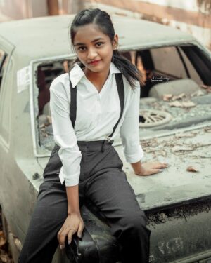Sahasra Honey Instagram - 🌪️🫂 
@shivalucky_photoworks 🖤