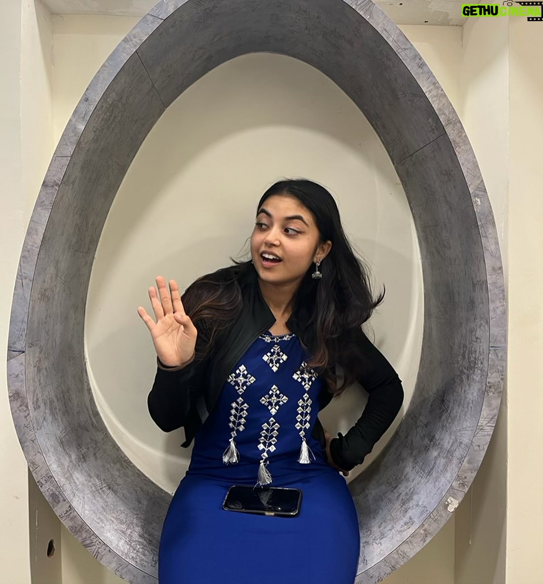 Sameeha Mariam - 129.5K Likes - photographer was held hostage for these pics