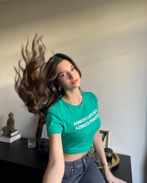 Sanem Babi Instagram - & green is my fav color 🤟🏻🐍