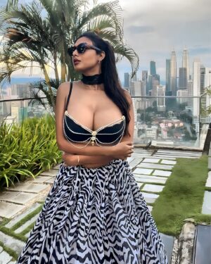 Sannati Mitra Instagram - What should I call you all, my fan or lovers?