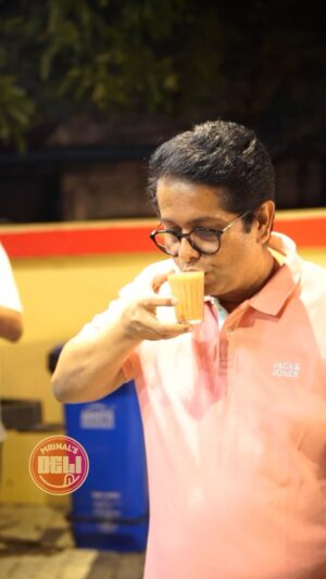 Santhi Mayadevi Instagram - #jeethujoseph #edappally #kochi #tea #coffee #snacks #juice #mrinal
