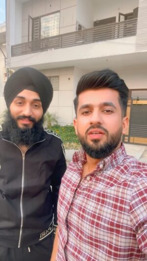 Sehaj Arora Instagram - Sachi Janda Ae ??

#positivepersonality