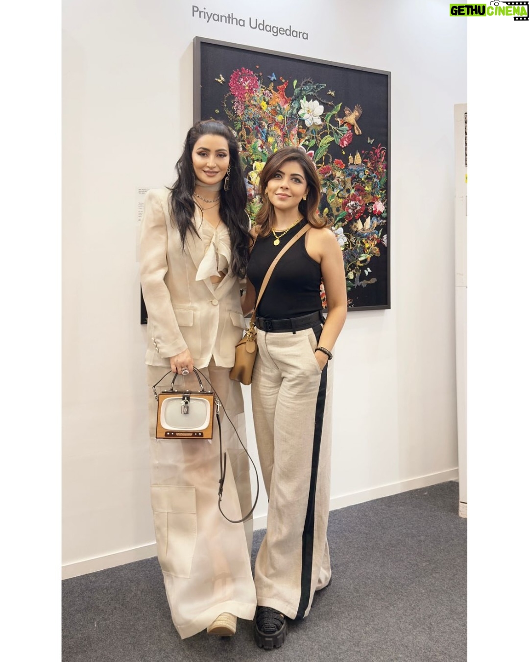 Shalini Passi - 28.4K Likes - A memorable round-up from Art Mumbai 2024 @artmumbaiofficial ! Our booth at Arches 3 & 4 was buzzing with art lovers and collectors exploring the magic of embroidered art.
Creatively Embroidered by Milaaya Art Gallery by Gayatri Khanna @msgayatriks
Presented by Shalini Passi’s @shalini.passi MASH @mash_india
Curated by Dr. Arshiya Lokhandwala @lakeerenn
