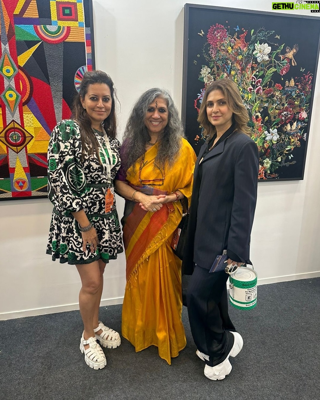 Shalini Passi - 28.4K Likes - A memorable round-up from Art Mumbai 2024 @artmumbaiofficial ! Our booth at Arches 3 & 4 was buzzing with art lovers and collectors exploring the magic of embroidered art.
Creatively Embroidered by Milaaya Art Gallery by Gayatri Khanna @msgayatriks
Presented by Shalini Passi’s @shalini.passi MASH @mash_india
Curated by Dr. Arshiya Lokhandwala @lakeerenn