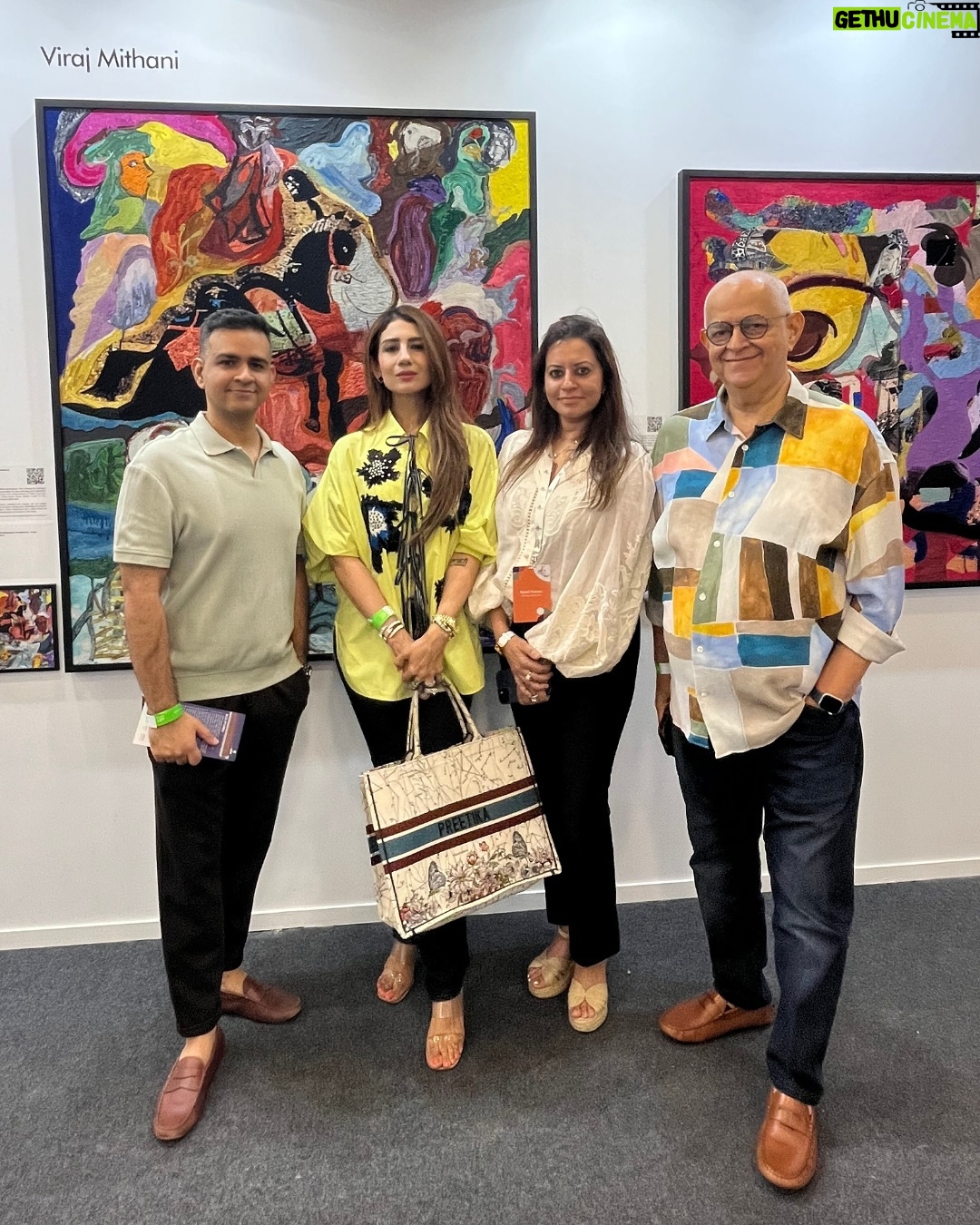 Shalini Passi - 28.4K Likes - A memorable round-up from Art Mumbai 2024 @artmumbaiofficial ! Our booth at Arches 3 & 4 was buzzing with art lovers and collectors exploring the magic of embroidered art.
Creatively Embroidered by Milaaya Art Gallery by Gayatri Khanna @msgayatriks
Presented by Shalini Passi’s @shalini.passi MASH @mash_india
Curated by Dr. Arshiya Lokhandwala @lakeerenn