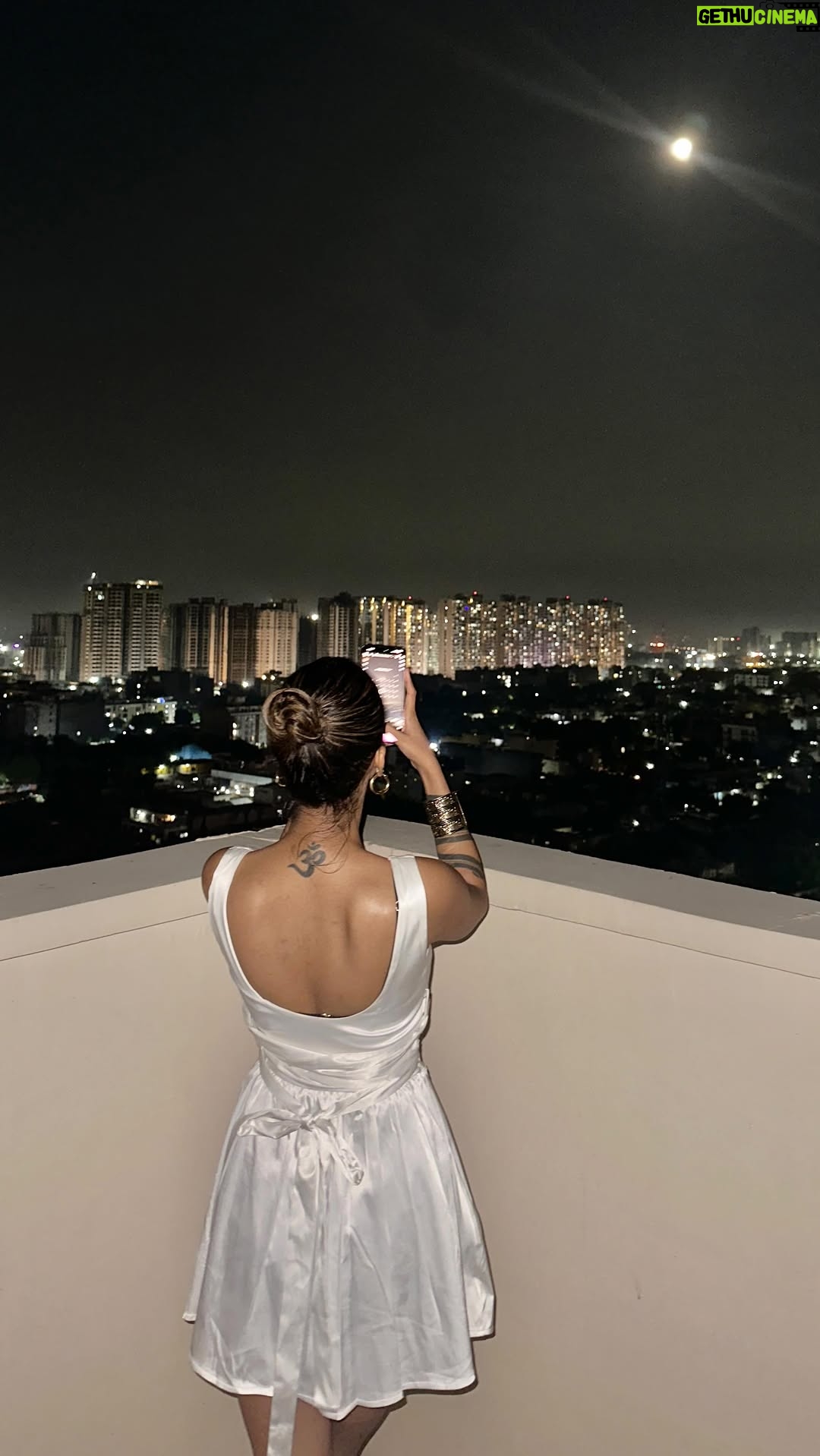 Shambhavi Singh - 341.8K Likes - Jo tum mere ho 🌙❤️
.
.
.
.
.
.
.
#explore #trending #reels #fyp
