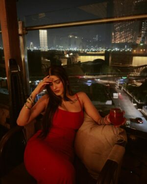 Shambhavi Singh Instagram - Imagine letting this go 💋✨💅🏻