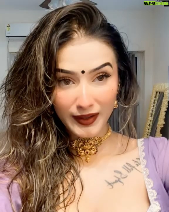 Shambhavi Singh - 286.2K Likes - The Diwali Dump 🧨💥❤️
#diwali #diwalidump