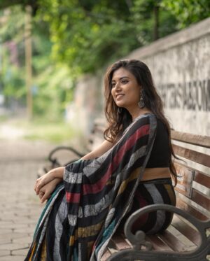 Shamni Mahe Instagram - 🦋

Saree : @the.label.i 
Earrings: @aurna.by.i 
Photographer: @ajayravi_dp