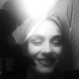 Shannyn Sossamon Instagram - Light test. Ok Yes that’ll do it 💫