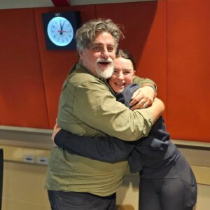 Sharni Layton Instagram - Shoutout to the incredible man, @mattscravat, who has blessed ABC Melbourne airwaves on a Saturday morning over the last 3 years. He's a joy, hilarious, unbelievably humble and kind. I love being around humans who genuinely give a shit #thisguy 👆 I've been fortunate enough to fill in on the Sports Hour when the legend @catherinemurphysport has been away over the last couple of years, and I know Melbourne will miss hearing your banter very much! Can't wait to have a wine with you both watching sport, rather than just jabbering on about it 😂🍷🏏🏐🏀⚽️🎾 Matt's last show is next Saturday, so tune in from 8am. ✌️