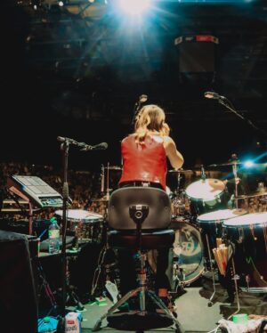 Sharon Corr Instagram - ❄️🩵🫶🏽 It may be over a week ago, but we haven’t forgotten about you Sheffield ✨☃️☺️
✨
📷 @elfie_germein
