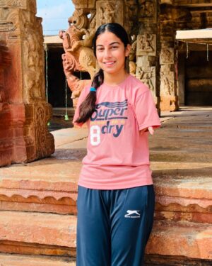 Sheetal Devi Instagram - Om Namaha Shivaya 🙏

Feeling grateful and blessed after visiting a 1200-year-old Shiva temple.