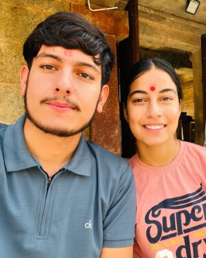 Sheetal Devi Instagram - Om Namaha Shivaya 🙏

Feeling grateful and blessed after visiting a 1200-year-old Shiva temple.