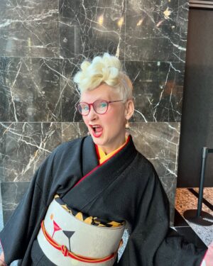 Sheila Cliffe Instagram - Today @Oyama Chie won the @milbon.japan hair awards photo contest. The theme was Be Free, Be Colorful! 大山ちえさんが優勝しました。おめでとう御座います㊗️ Congratulations to Chie and her team! @zig_atsuya #japaneseculture #japanesefashion #japanesestyle #sotd #stylista #tokyofashion  #over60style #over60andfabulous #over60 #grayhair #kimonobijin #advancedstyle #きもの  #きものコーディネート #着物  #着物生活 #着物好き #着物でお出かけ  #趣着物