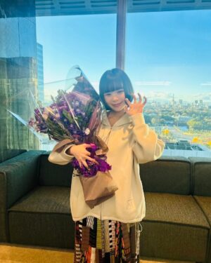 Shuri Instagram - #モンスター
最終回ありがとうございました。
たくさん、いろんなことを考えさせられました。

みなさんのお声が嬉しく、
頑張れる源でした。
本当に感謝しています。

頼りない座長だったかと思いますが
亮子に出会えたこと、
そしてみなさんと出会えたことは宝物です。

心から、
ありがとうございました！！！
👾