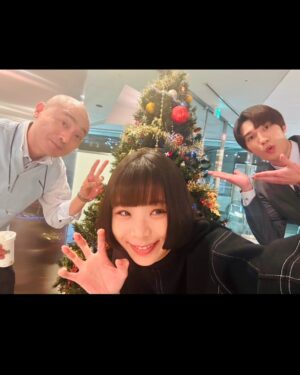 Shuri Instagram - #モンスター
最終回ありがとうございました。
たくさん、いろんなことを考えさせられました。

みなさんのお声が嬉しく、
頑張れる源でした。
本当に感謝しています。

頼りない座長だったかと思いますが
亮子に出会えたこと、
そしてみなさんと出会えたことは宝物です。

心から、
ありがとうございました！！！
👾