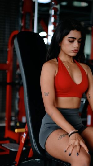 Simi das Instagram - 🗿
.
.
.
#reelsindia #fitness #fitnessjourney #lifestyle #gym #gymgirl #gymrat #gymmotivation #workout #workoutvideos #gymworkout #foryou #foryoupage
#explore #workoutvideo