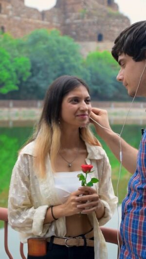 Simran Sahdev Instagram - Tum muje kabhi dhokha toh nai doge na? 💘