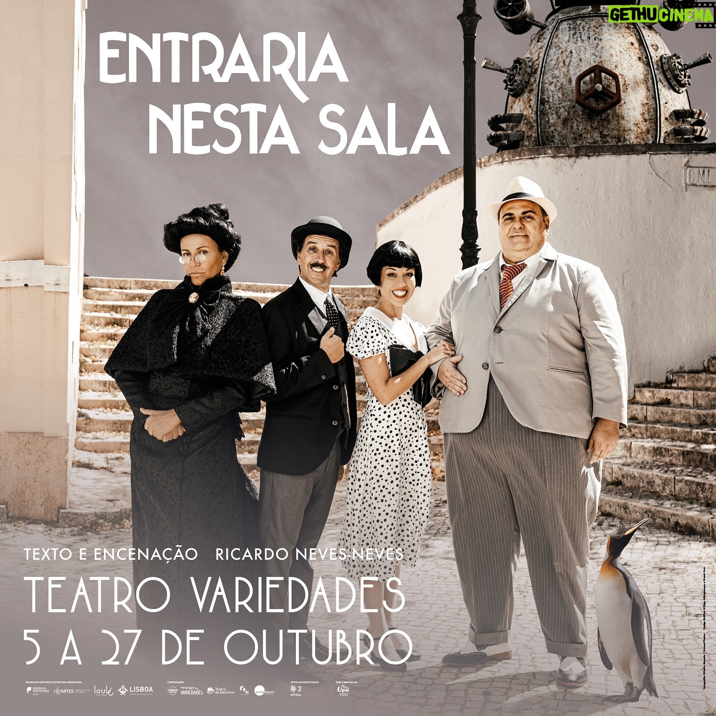 Sissi Martins - 2.3K Likes - Bilhetes já à venda!
Bilheteira online:
https://teatrovariedades.byblueticket.pt/
Info: bilheteiravariedades@egeac.pt
Entraria Nesta Sala
Teatro Variedades | Parque Mayer
Até 27 OUT
Qua a Dom, 19H
Texto e Encenação Ricardo Neves-Neves
Com Ivo Alexandre, Manuel Marques, Sílvia Rizzo e Sissi Martins
Voz Custódia Gallego
Direção Musical Artur Guimarães e António Andrade Santos
Maestro António Andrade Santos
Músicos António Andrade Santos (guitarra portuguesa), Nélson Aleixo / Miguel Silva (viola de fado), Sérgio Fiúza (baixo acústico)
Coprodução
Teatro Variedades / Lisboa Cultura, Cineteatro Louletano, Teatro do Eléctrico, Culturproject
Media partner
antena2rtp
M/12 | Duração: 65mins
info sobre o espectáculo e a equipa:
teatrodoelectrico.com
https://egeac.pt/parque-mayer/teatro-variedades/
O Teatro do Eléctrico é uma estrutura apoiada pela República Portuguesa - Cultura / Direção-Geral das Artes, pelo Cineteatro Louletano/Câmara Municipal de Loulé e pela Câmara Municipal de Lisboa.
📸 Pedro Macedo/Framed Films
#entrarianestasala #teatrovariedades #parquemayer #teatrodoelectrico #ricardonevesneves #teatro #teatro #teatrocomedia #comedia #theatre #musica