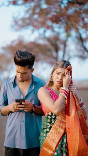 Sona Dey Instagram - Apke City me kitna degree temperature hai?🥺