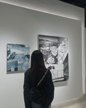 Stephanie Raz Instagram - Find the art in everything.